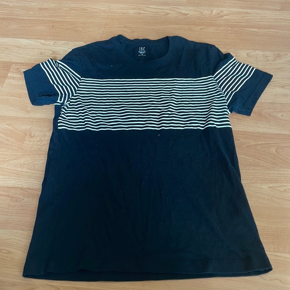 International Concepts T-shirt